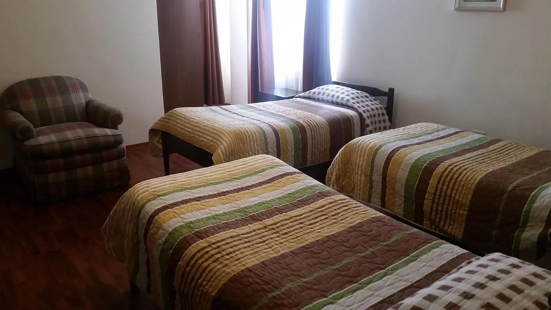 Hotel 6 De Diciembre Quito
