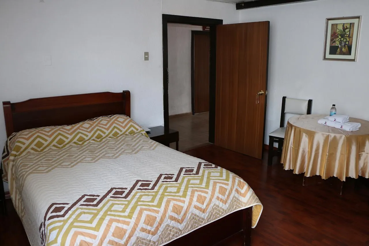 Hotel 6 De Diciembre Quito