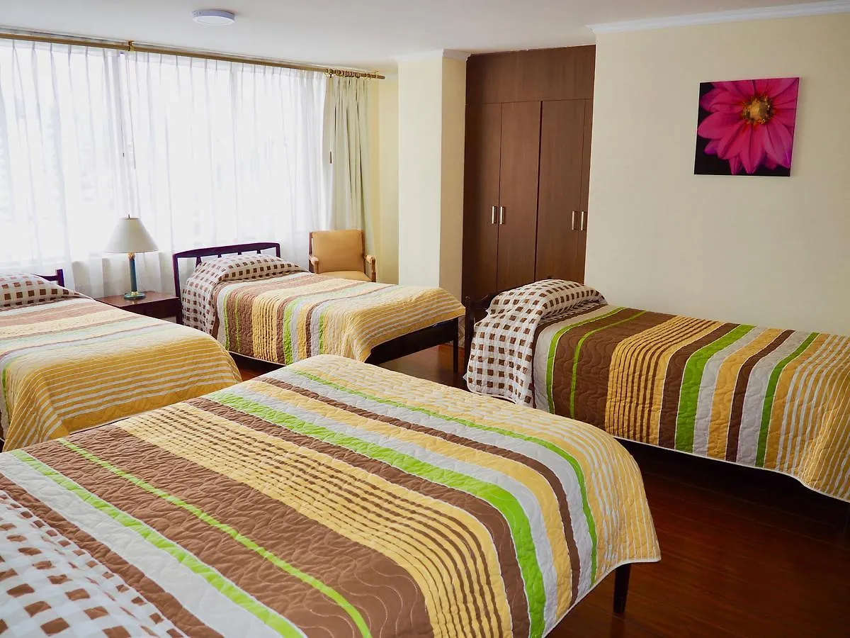 Hotel 6 De Diciembre Quito Ecuador