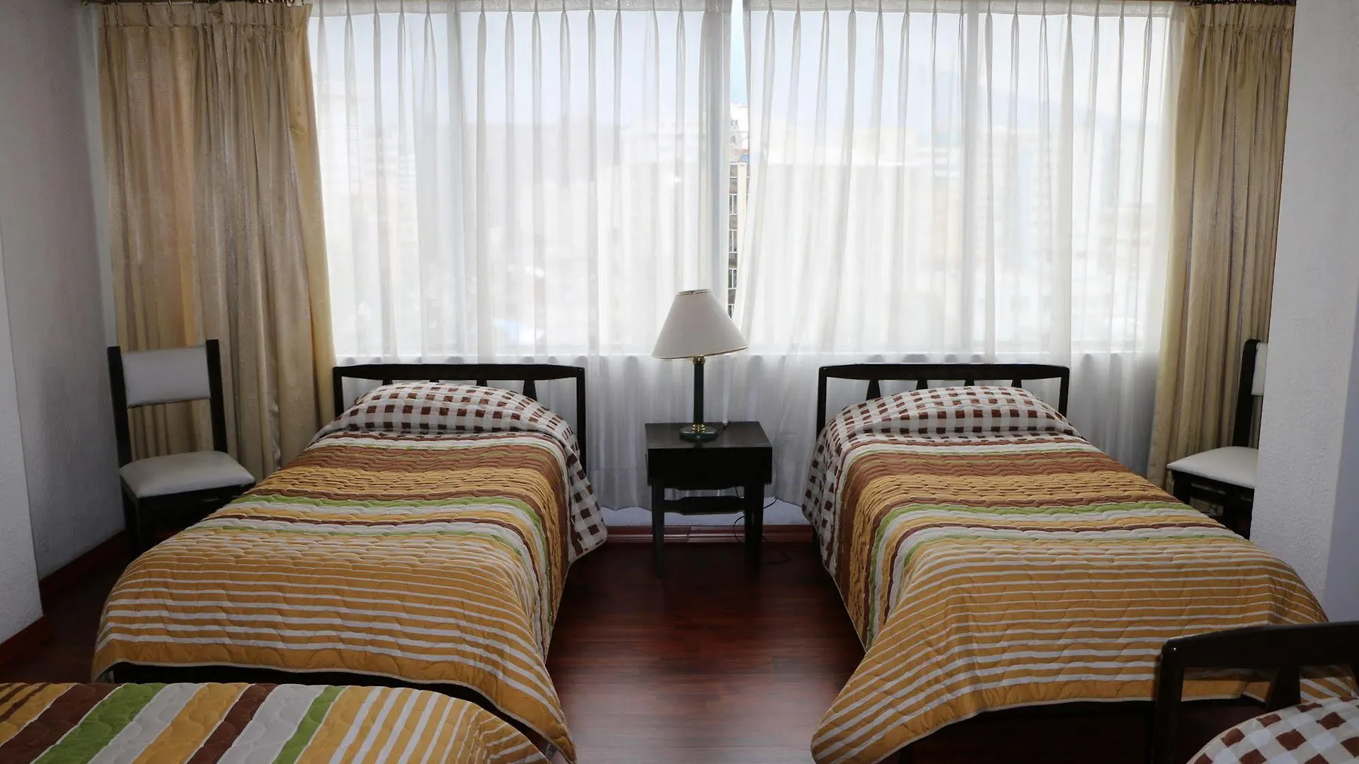 Hotel 6 De Diciembre 키토 3*,  에콰도르